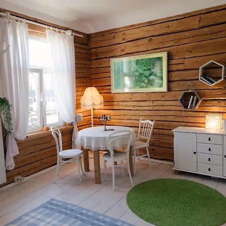 Cozy Summer Nest In The Center By The River Apartament *